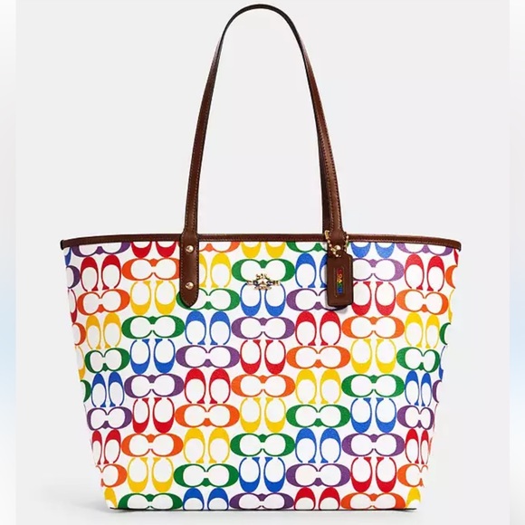 Coach Handbags - COACH REVERSIBLE TOTE BAG